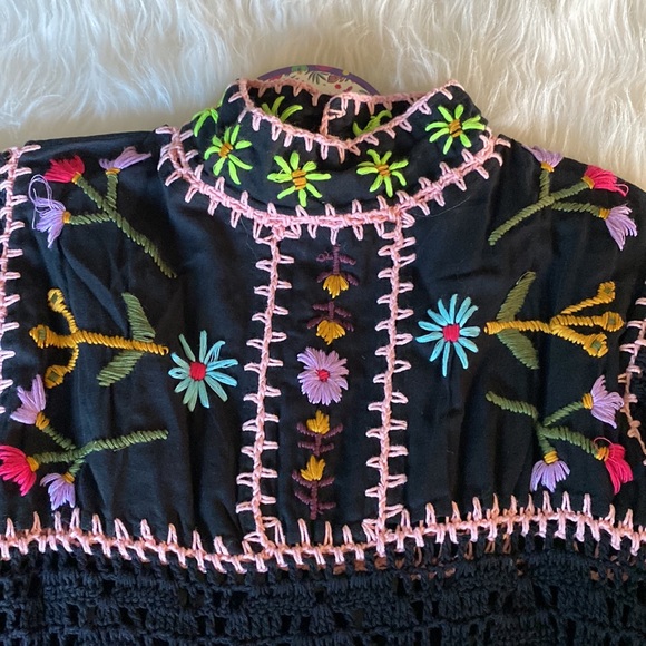 NEW CELIAB Scarlet Floral Multicolor Embroidered Dress NWT - Picture 11 of 15